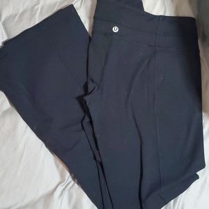 Lulu Flare bottom leggings